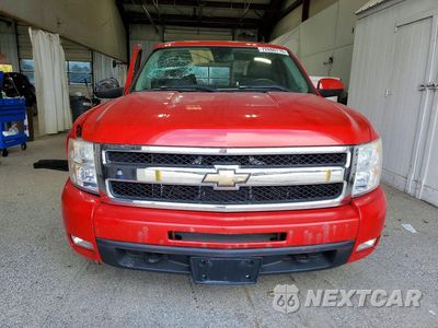Piąte zdjęcie samochodu w środku: 2010 CHEVROLET SILVERADO K1500 LTZ VIN:1GCSKTE3XAZ124880 - miniatura