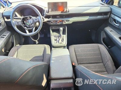 Zdjęcie 8 z 14 samochodu: 2023 HONDA CR-V SPORT VIN:7FARS6H50PE020026 - miniatura