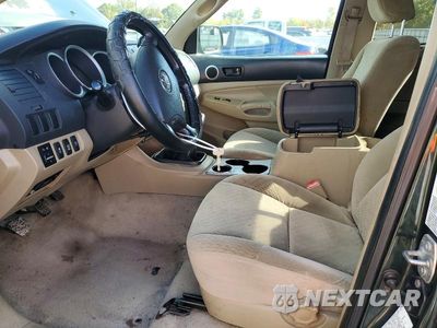 Zdjęcie 7 z 12 samochodu: 2009 TOYOTA TACOMA ACCESS CAB VIN:5TEUX42N59Z638528 - miniatura
