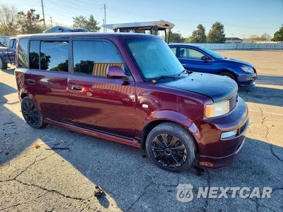 Czwarte zdjęcie samochodu z boku: 2004 SCION XB BASE VIN:JTLKT324640157298 - miniatura