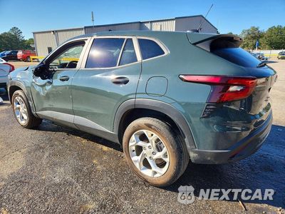 Drugie zdjęcie samochodu z przodu: 2025 CHEVROLET TRAX LS VIN:KL77LFEP9SC238099 - miniatura