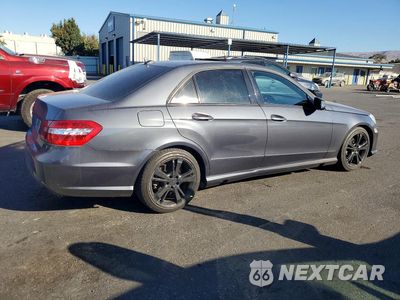 Trzecie zdjęcie samochodu z tyłu: 2012 MERCEDES-BENZ E 350 VIN:WDDHF5KB1CA539860 - miniatura