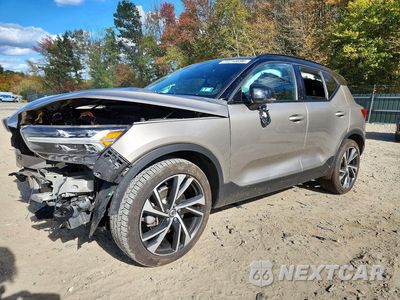 2022 VOLVO XC40 T5 R-DESIGN YV4162UM5N2786608 - główne zdjęcie licytacji z USA - miniatura