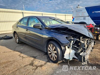 Czwarte zdjęcie samochodu z boku: 2016 TOYOTA CAMRY XLE VIN:4T1BF1FK5GU518013 - miniatura