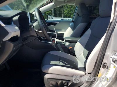 Zdjęcie 7 z 14 samochodu: 2025 TOYOTA RAV4 XLE VIN:2T3W1RFV0SC340506 - miniatura