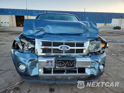 Piąte zdjęcie samochodu w środku: 2011 FORD ESCAPE LIMITED VIN:1FMCU9EG5BKC46511 - miniatura