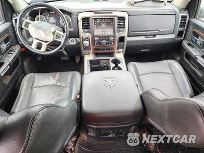 Zdjęcie 8 z 12 samochodu: 2013 RAM 1500 LARAMIE VIN:1C6RR7NT2DS721849 - miniatura