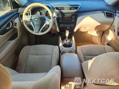 Zdjęcie 8 z 13 samochodu: 2015 NISSAN ROGUE S VIN:KNMAT2MV3FP582723 - miniatura