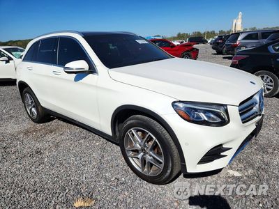 Czwarte zdjęcie samochodu z boku: 2018 MERCEDES-BENZ GLC 300 4MATIC VIN:WDC0G4KB5JV042745 - miniatura