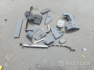 Zdjęcie 12 z 13 samochodu: 2024 FORD F250 SUPER DUTY VIN:1FT8W2BT8REF35226 - miniatura