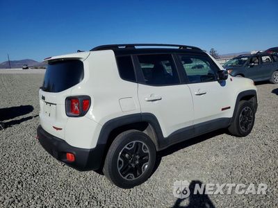 Trzecie zdjęcie samochodu z tyłu: 2016 JEEP RENEGADE TRAILHAWK VIN:ZACCJBCT5GPD31172 - miniatura