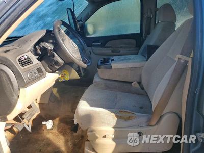 Zdjęcie 7 z 12 samochodu: 2008 CHEVROLET SUBURBAN C1500 LS VIN:3GNFC16J88G117444 - miniatura