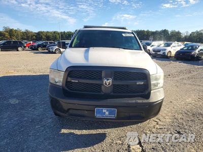 Piąte zdjęcie samochodu w środku: 2022 RAM 1500 CLASSIC TRADESMAN VIN:1C6RR7FG0NS152809 - miniatura