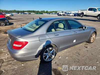 Trzecie zdjęcie samochodu z tyłu: 2014 MERCEDES-BENZ C 250 VIN:WDDGF4HB1EG250782 - miniatura