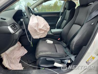 Zdjęcie 7 z 12 samochodu: 2018 HONDA ACCORD LX VIN:1HGCV1F17JA067504 - miniatura