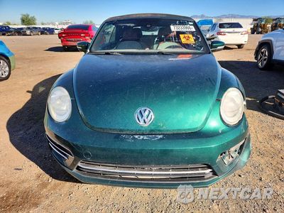 Piąte zdjęcie samochodu w środku: 2017 VOLKSWAGEN BEETLE S/SE VIN:3VW517AT2HM824608 - miniatura