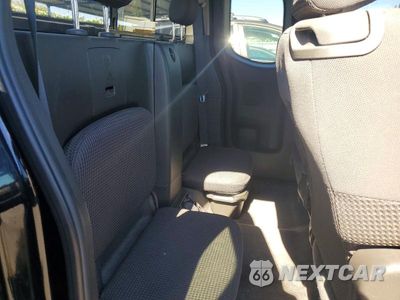 Zdjęcie 10 z 12 samochodu: 2005 NISSAN FRONTIER SE VIN:1N6AD06U45C421497 - miniatura