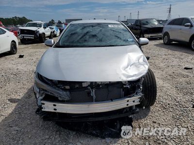 Piąte zdjęcie samochodu w środku: 2025 TOYOTA COROLLA SE VIN:5YFS4MCE8SP233547 - miniatura
