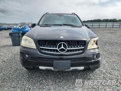 Piąte zdjęcie samochodu w środku: 2011 MERCEDES-BENZ ML 350 VIN:4JGBB5GB4BA679027 - miniatura