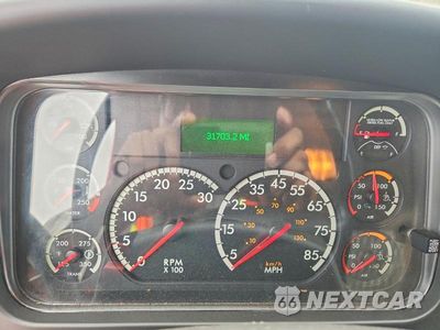 Zdjęcie 9 z 12 samochodu: 2017 FREIGHTLINER M2 106 MEDIUM DUTY VIN:3ALDCYCY1HDJC3172 - miniatura