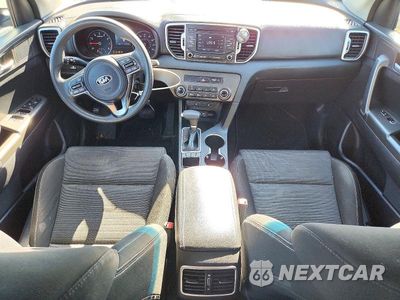 Zdjęcie 8 z 13 samochodu: 2017 KIA SPORTAGE LX VIN:KNDPMCAC1H7034948 - miniatura