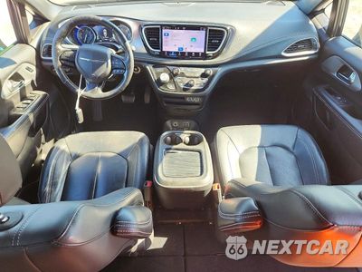 Zdjęcie 8 z 13 samochodu: 2021 CHRYSLER PACIFICA TOURING L VIN:2C4RC1BG4MR579617 - miniatura