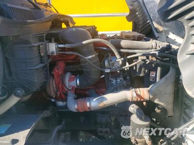Zdjęcie 10 z 13 samochodu: 2017 FREIGHTLINER CASCADIA TOTER TRUCK VIN:1FVAGDBG7HLJE1482 - miniatura