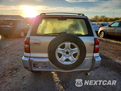 Zdjęcie 6 z 13 samochodu: 2004 TOYOTA RAV4 BASE VIN:JTEHD20V140013663 - miniatura