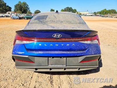 Zdjęcie 6 z 13 samochodu: 2025 HYUNDAI ELANTRA SEL SPORT VIN:KMHLM4DG2SU875233 - miniatura