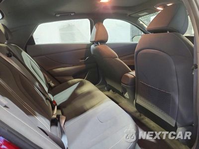 Zdjęcie 10 z 13 samochodu: 2025 HYUNDAI ELANTRA SEL VIN:KMHLS4DG4SU033743 - miniatura