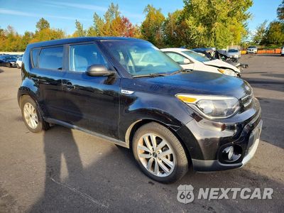Czwarte zdjęcie samochodu z boku: 2018 KIA SOUL + VIN:KNDJP3A5XJ7587926 - miniatura