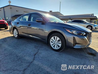 Czwarte zdjęcie samochodu z boku: 2025 NISSAN SENTRA S VIN:3N1AB8BV9SY396348 - miniatura