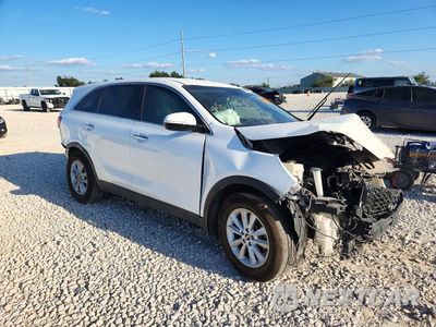 Czwarte zdjęcie samochodu z boku: 2019 KIA SORENTO LX VIN:5XYPG4A30KG514227 - miniatura