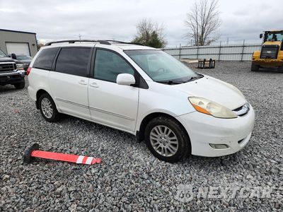 Czwarte zdjęcie samochodu z boku: 2008 TOYOTA SIENNA XLE LIMITED VIN:5TDBK22C68S011163 - miniatura