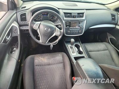 Zdjęcie 8 z 12 samochodu: 2017 NISSAN ALTIMA 2.5 S VIN:1N4AL3AP8HC237313 - miniatura