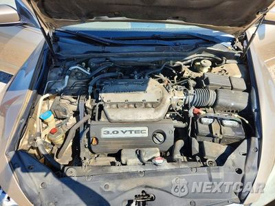 Zdjęcie 11 z 12 samochodu: 2007 HONDA ACCORD EX VIN:1HGCM66597A016825 - miniatura