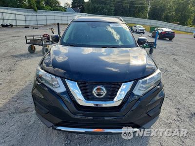 Piąte zdjęcie samochodu w środku: 2020 NISSAN ROGUE SV VIN:KNMAT2MT9LP540423 - miniatura