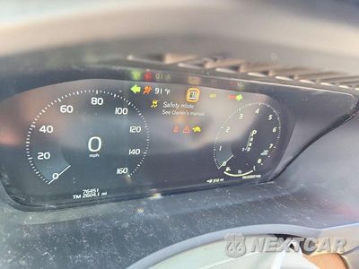 Zdjęcie 9 z 14 samochodu: 2021 VOLVO XC90 T6 MOMENTUM VIN:YV4A221K4M1704712 - miniatura