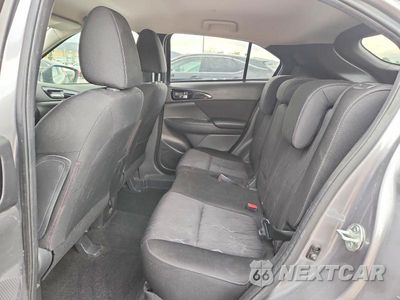 Zdjęcie 11 z 14 samochodu: 2018 MITSUBISHI ECLIPSE CROSS SE VIN:JA4AT5AA7JZ065452 - miniatura