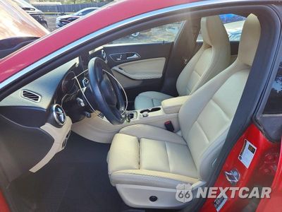 Zdjęcie 7 z 12 samochodu: 2019 MERCEDES-BENZ CLA 250 4MATIC VIN:WDDSJ4GB1KN721637 - miniatura