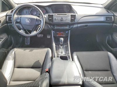 Zdjęcie 8 z 12 samochodu: 2016 HONDA ACCORD SPORT VIN:1HGCR2F51GA123474 - miniatura