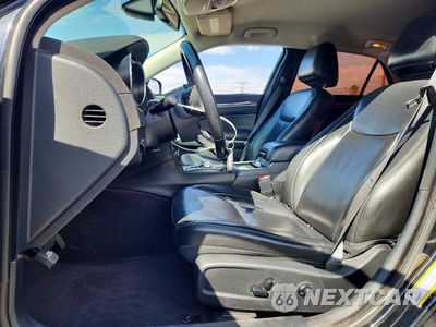 Zdjęcie 7 z 12 samochodu: 2018 CHRYSLER 300 TOURING VIN:2C3CCAAG1JH234168 - miniatura