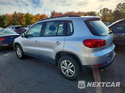 Drugie zdjęcie samochodu z przodu: 2017 VOLKSWAGEN TIGUAN S VIN:WVGBV7AX0HW507175 - miniatura