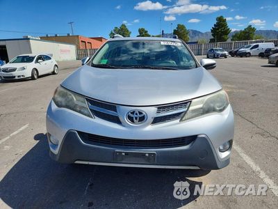 Piąte zdjęcie samochodu w środku: 2015 TOYOTA RAV4 XLE VIN:2T3WFREV4FW161814 - miniatura