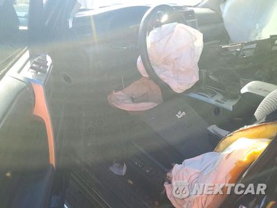 Zdjęcie 8 z 12 samochodu: 2023 TOYOTA 4RUNNER SR5 VIN:JTEEU5JR2P5291257 - miniatura