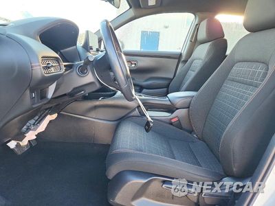 Zdjęcie 7 z 13 samochodu: 2024 HONDA HR-V SPORT VIN:3CZRZ2H54RM733942 - miniatura