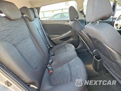 Zdjęcie 10 z 12 samochodu: 2017 HYUNDAI ACCENT SE VIN:KMHCT5AE1HU301565 - miniatura