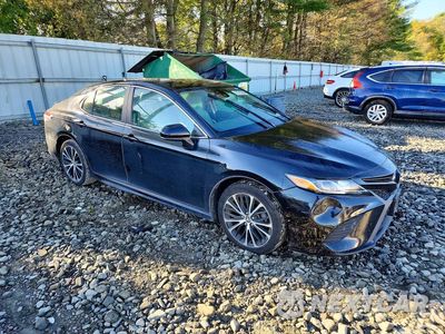 Czwarte zdjęcie samochodu z boku: 2020 TOYOTA CAMRY VIN:4T1G11AK9LU936970 - miniatura