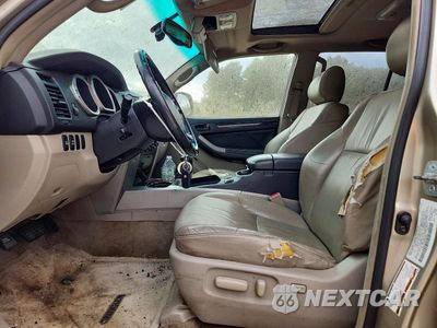 Zdjęcie 7 z 13 samochodu: 2004 TOYOTA 4RUNNER LIMITED VIN:JTEBU17R548024854 - miniatura