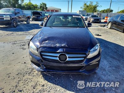 Piąte zdjęcie samochodu w środku: 2018 MERCEDES-BENZ C 300 VIN:55SWF4JB8JU279148 - miniatura
